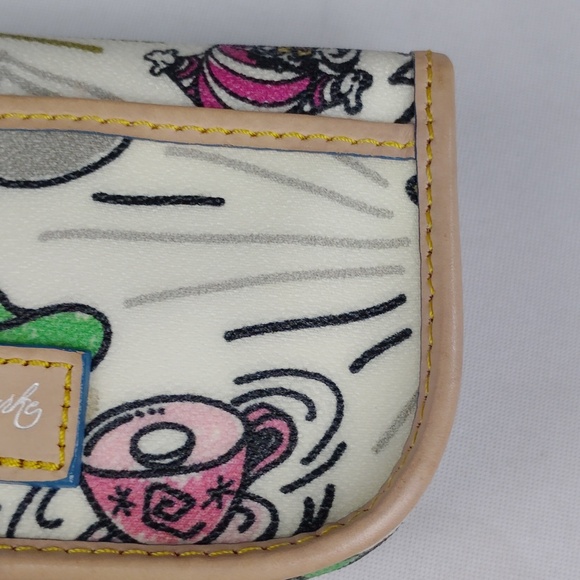 Dooney & Burke Disney Limited Edition Wristlet. - Picture 10 of 16